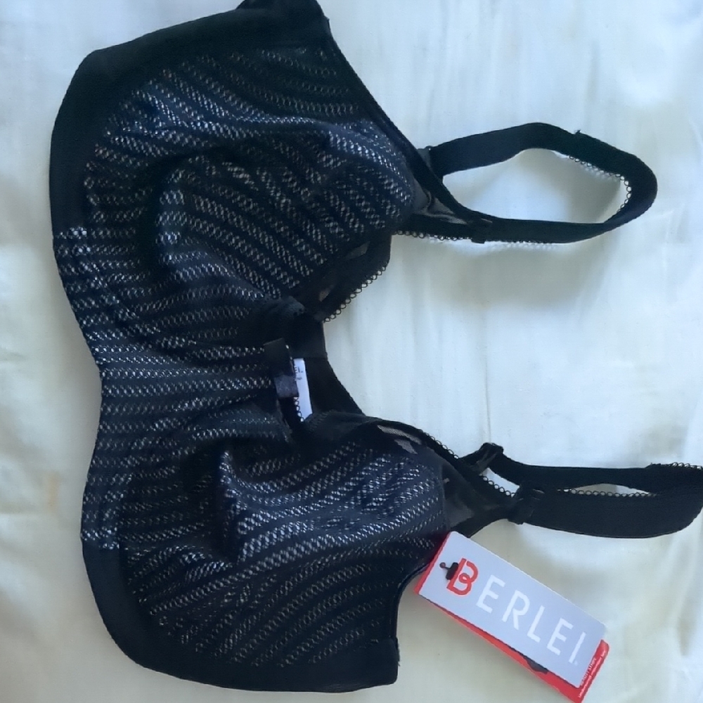 Berlei Black and White Patterned Bra